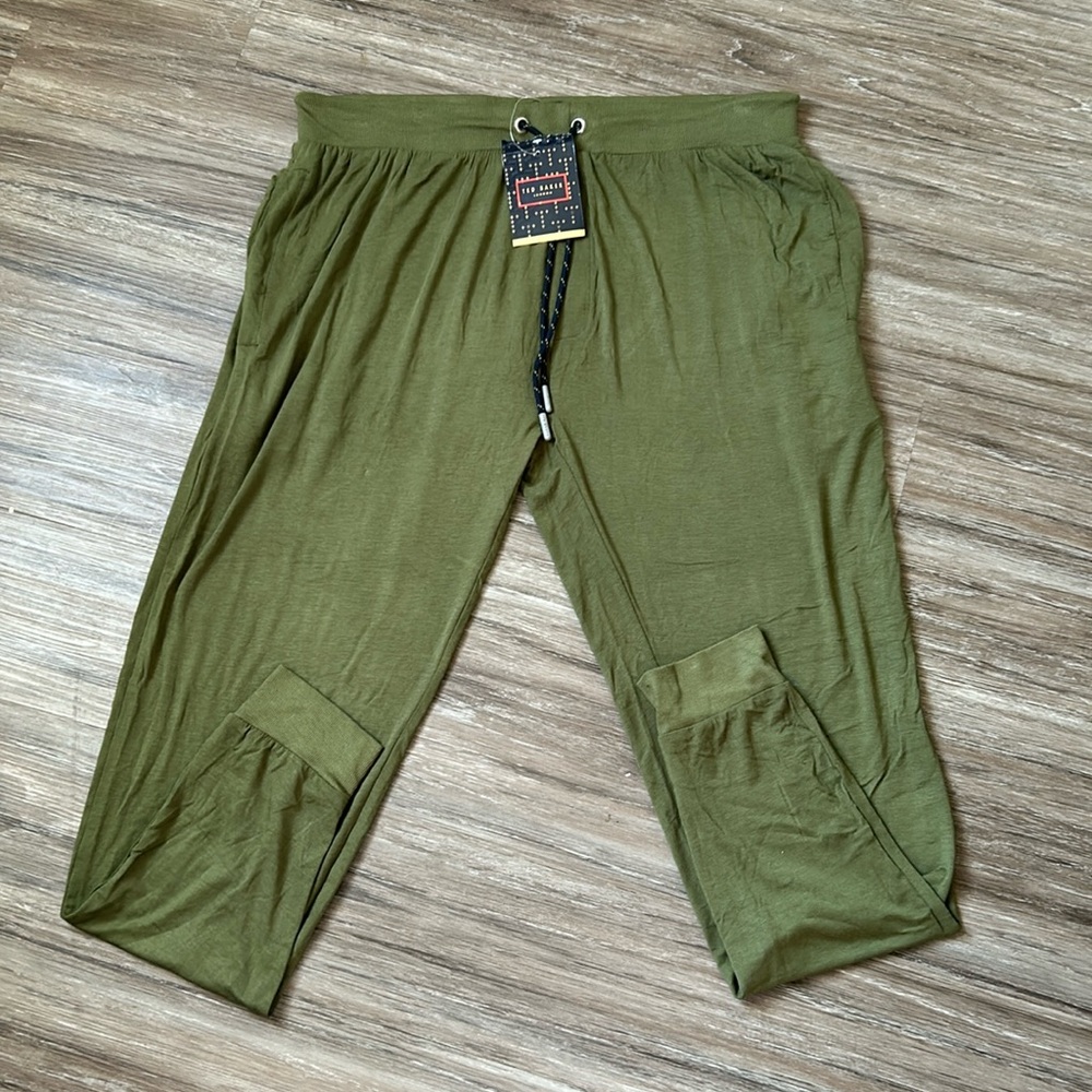 Ted Baker Men Lounging Joggers Size L, NWT, Lightweight, Christmas,